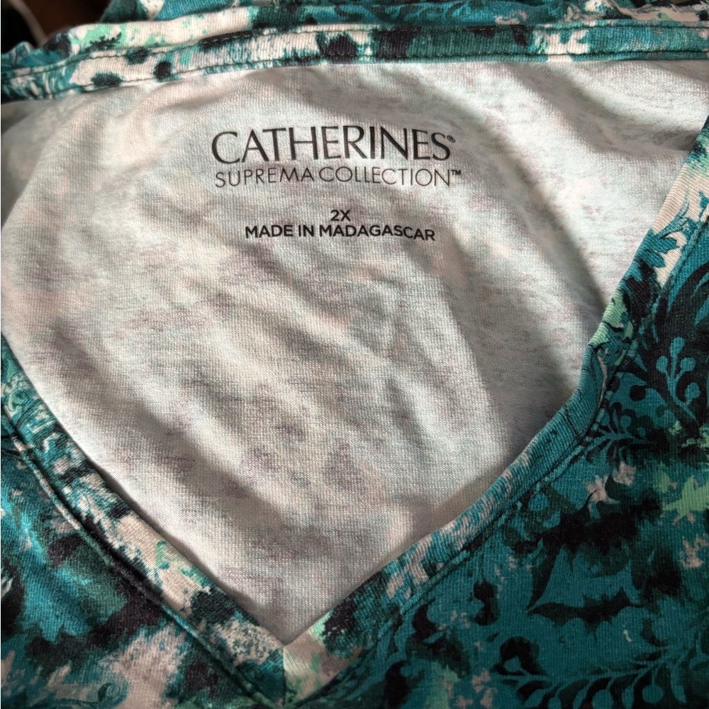 Catherines Teal and White V-Neck Floral Print Top